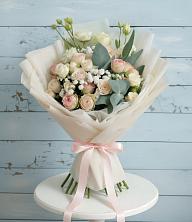 Букет цветов из:  Розы и Лизиантусы в Вишняково