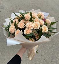 Букет Кремовые розы Латте в Вишняково