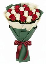 Букет Микс из красных и белых роз #REPLACE_PRED# Вишняково