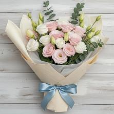 Букет цветов из:  Лизиантусы в Вишняково