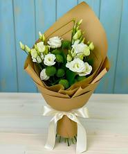 Букет цветов из:  Хризантемы и Лизиантусы в Вишняково