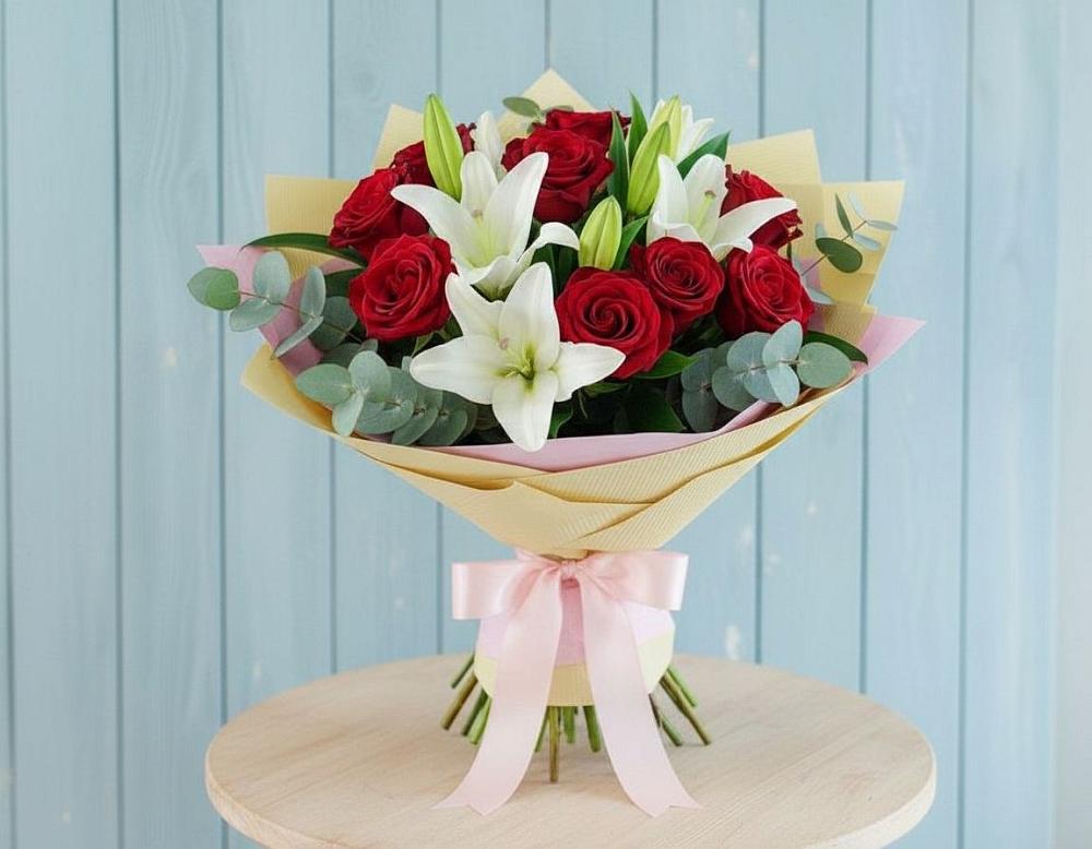 Букет цветов из: Лилии и Розы в Вишняково